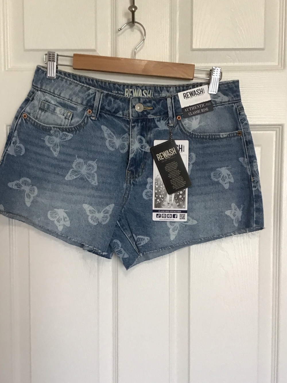Rewash Faded Blue Butterfly Print Jean Shorts